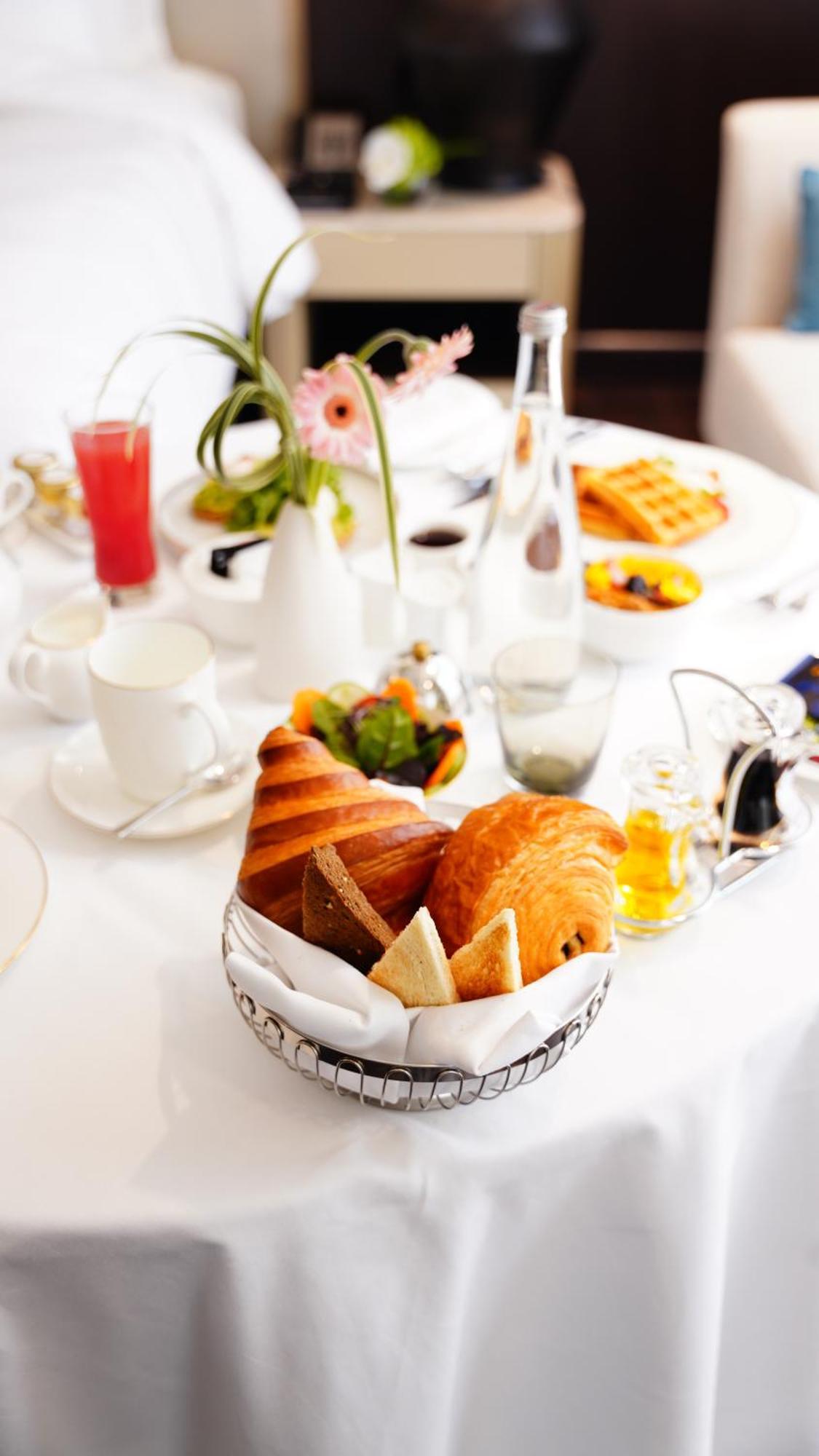 The Biltmore Hotel Villas, Dubai Bagian luar foto